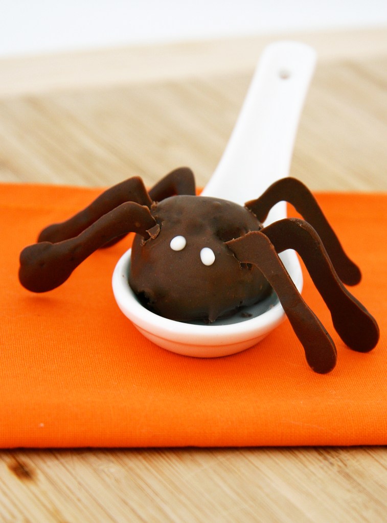 cookies n cream truffle spider