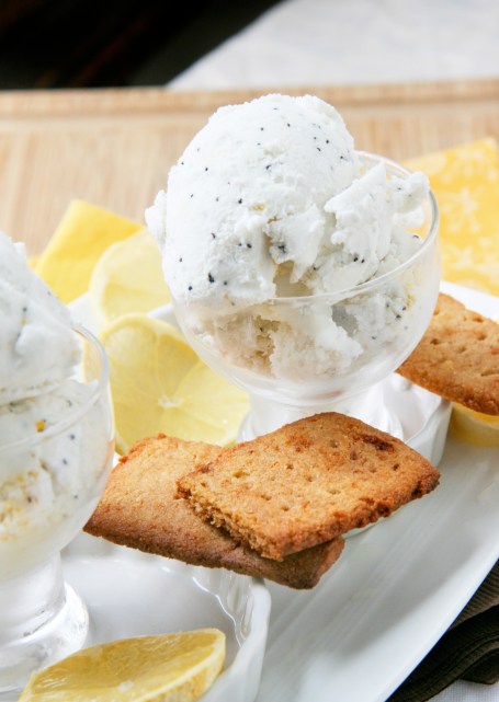 lemon poppyseed ice cream2