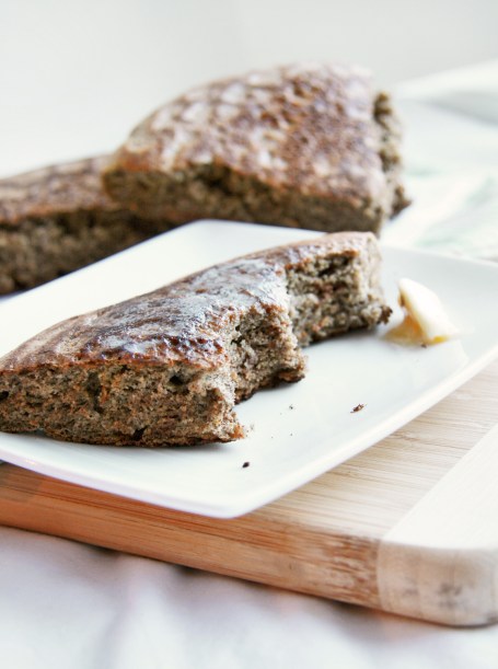 quinoa buckwheat skillet bread bite3