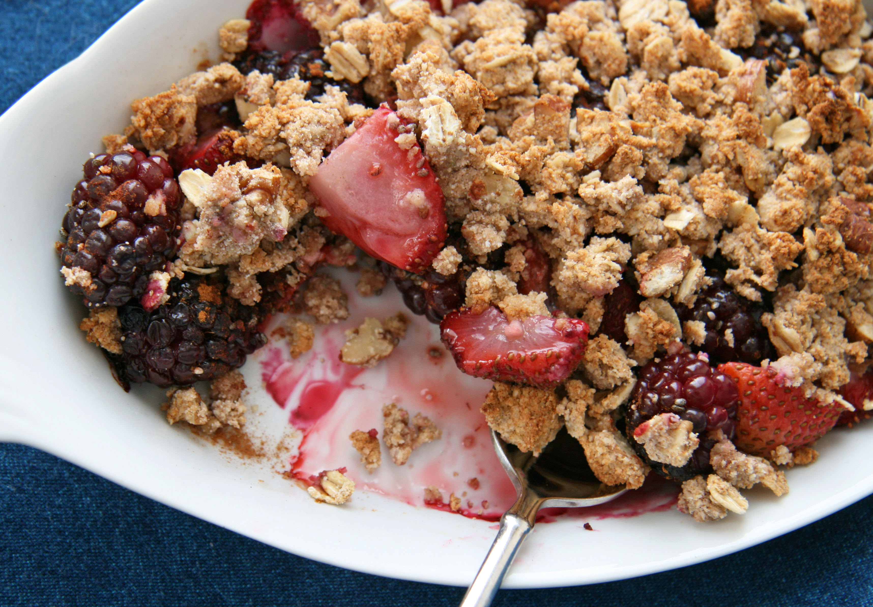 Blackberry-Strawberry Crisp